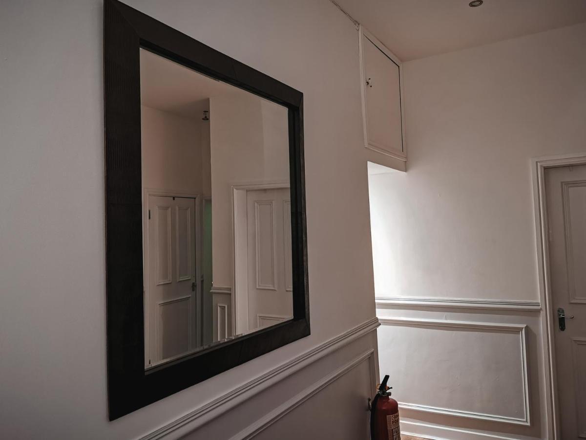 Luxurious 3 Bedroom Apartment: Heart Of Westend Glasgow Exterior foto