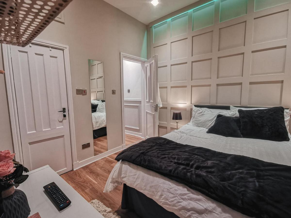 Luxurious 3 Bedroom Apartment: Heart Of Westend Glasgow Exterior foto